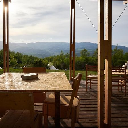 Agricola Ombra - Tents In Nature Hotel ไลยาติโค ภายนอก รูปภาพ