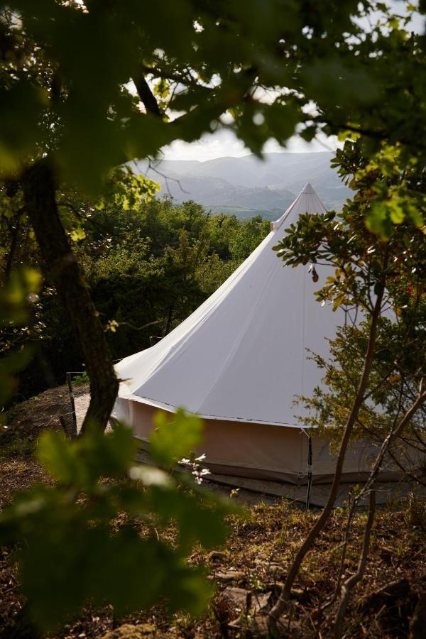 Agricola Ombra - Tents In Nature Hotel ไลยาติโค ภายนอก รูปภาพ