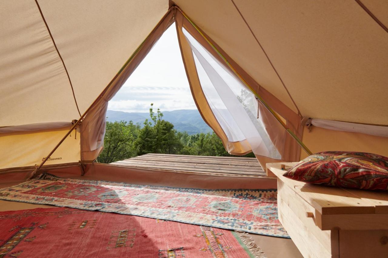 Agricola Ombra - Tents In Nature Hotel ไลยาติโค ภายนอก รูปภาพ