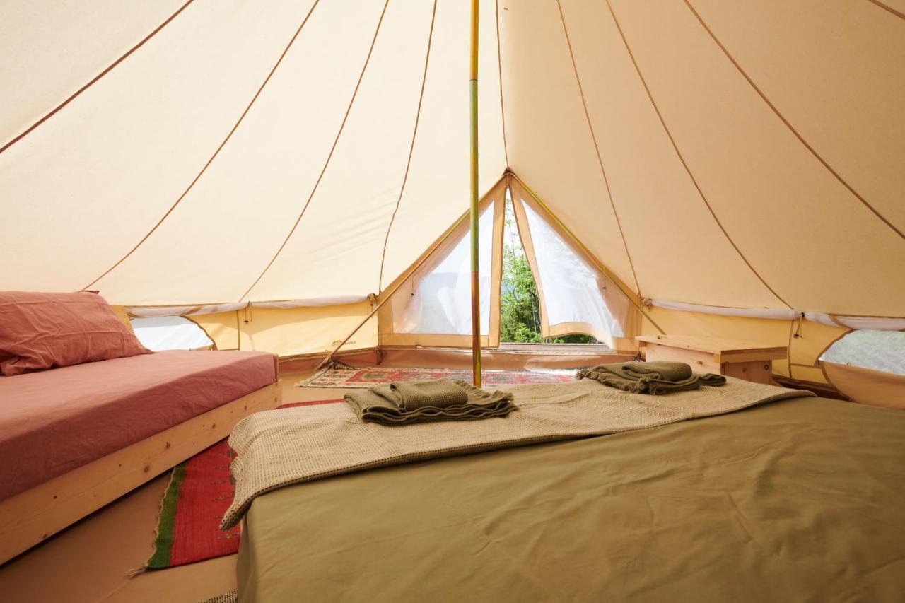 Agricola Ombra - Tents In Nature Hotel ไลยาติโค ภายนอก รูปภาพ
