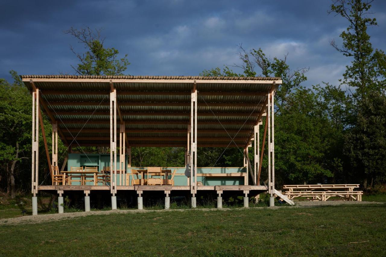 Agricola Ombra - Tents In Nature Hotel ไลยาติโค ภายนอก รูปภาพ