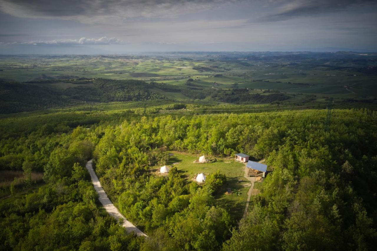 Agricola Ombra - Tents In Nature Hotel ไลยาติโค ภายนอก รูปภาพ