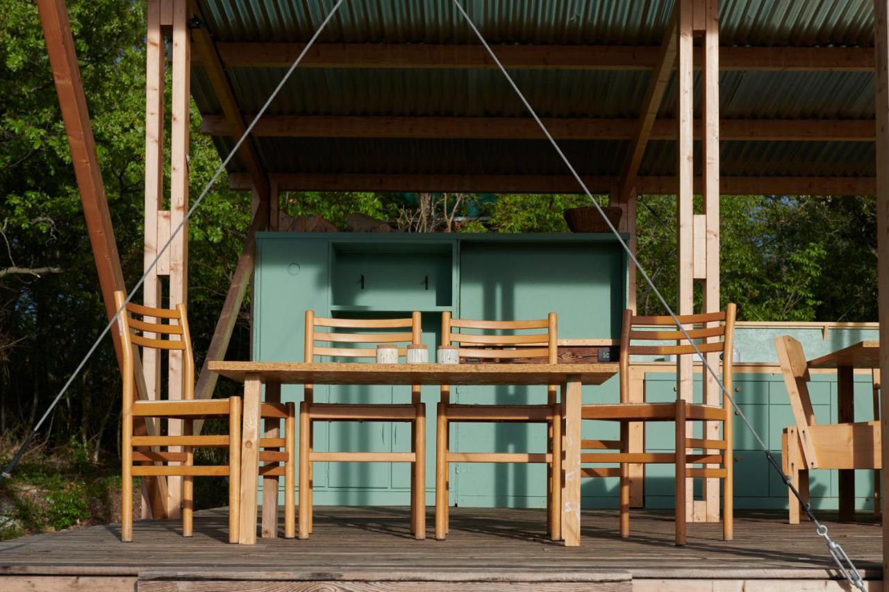 Agricola Ombra - Tents In Nature Hotel ไลยาติโค ภายนอก รูปภาพ